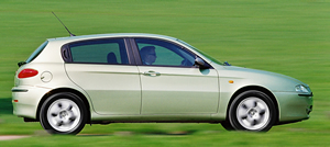 Alfa 147 roof racks vehicle image